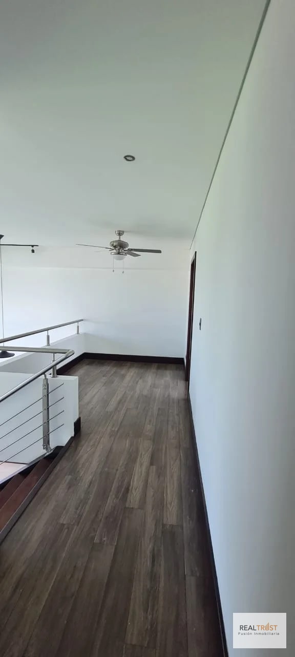RENTO APARTAMENTO EN VIÚ CAYALÁ - 17