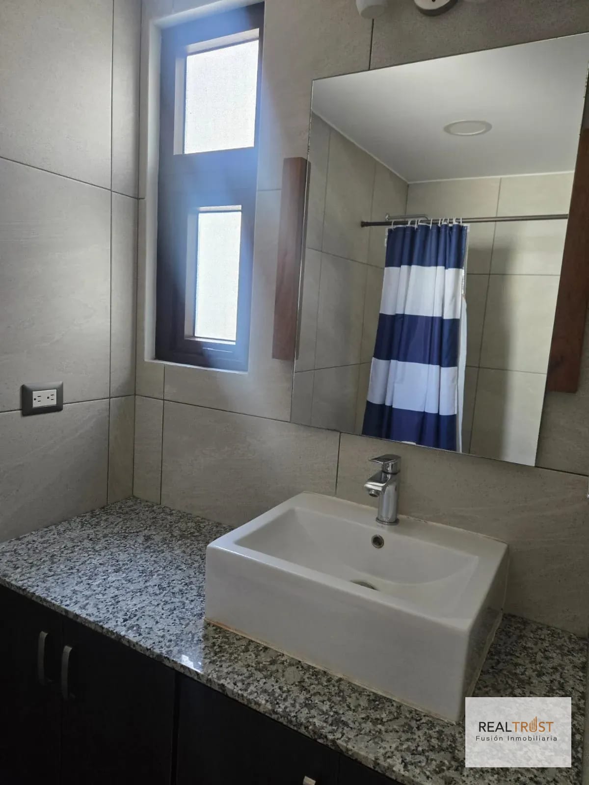 Apartamento en Edificio Tres15 zona 13 — Apartamento en Alquiler en Tres15, Zona 13, Guatemala, Ciudad — foto 6 de 10