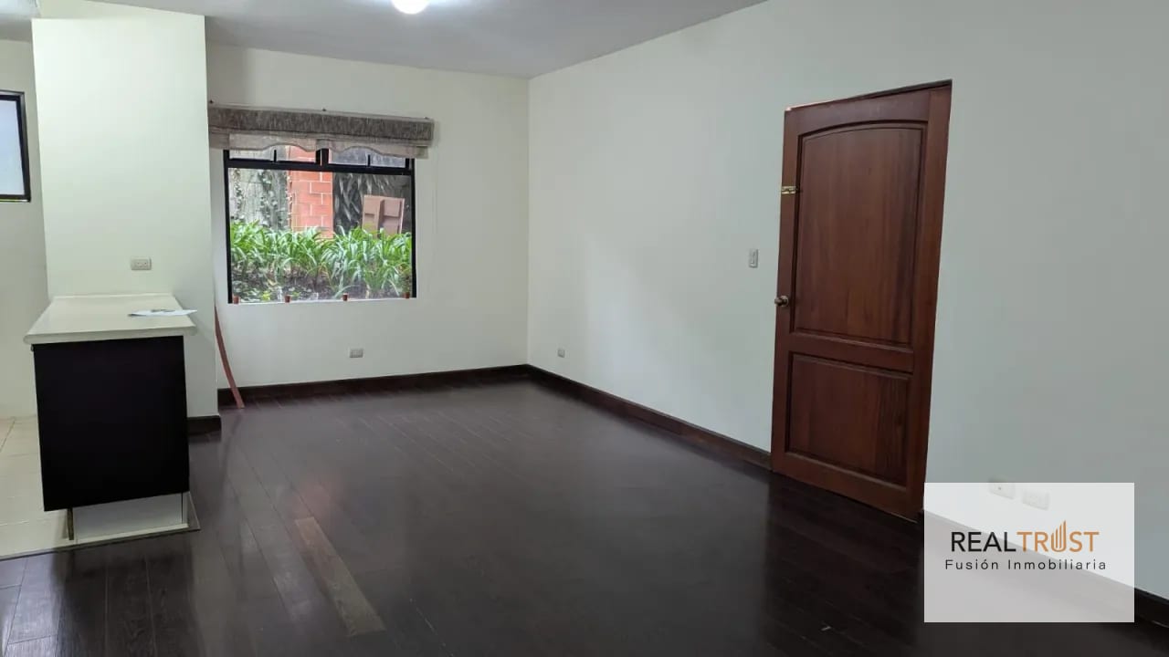 En renta Apartamento en km 18 carretera el salvador — Apartamento en Alquiler en Carretera a El Salvador, Guatemala, Ciudad — foto 9 de 11