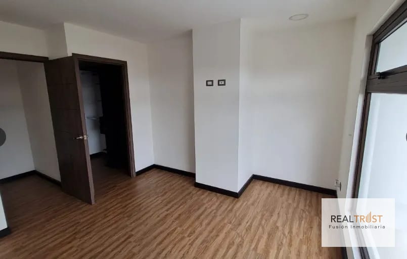 VENDO APARTAMENTO MARISCAL180° ZONA11 — Apartamento en Venta en Mariscal, Zona 11, Guatemala, Ciudad — foto 4 de 15