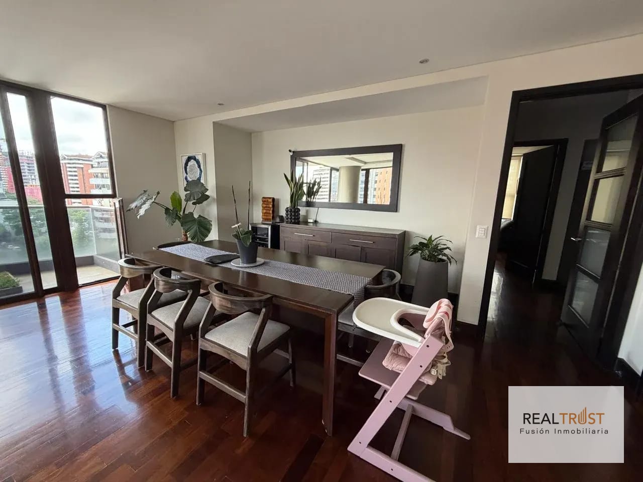 Apartamento en renta SANTA Inés zona 14 — Apartamento en Alquiler en Zona 14, Guatemala, Ciudad — foto 6 de 16
