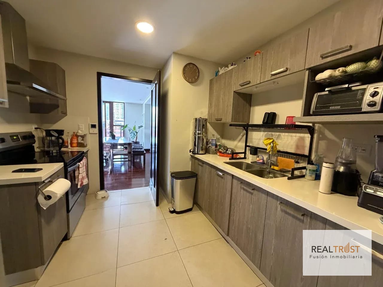 Apartamento en renta SANTA Inés zona 14 — Apartamento en Alquiler en Zona 14, Guatemala, Ciudad — foto 8 de 16
