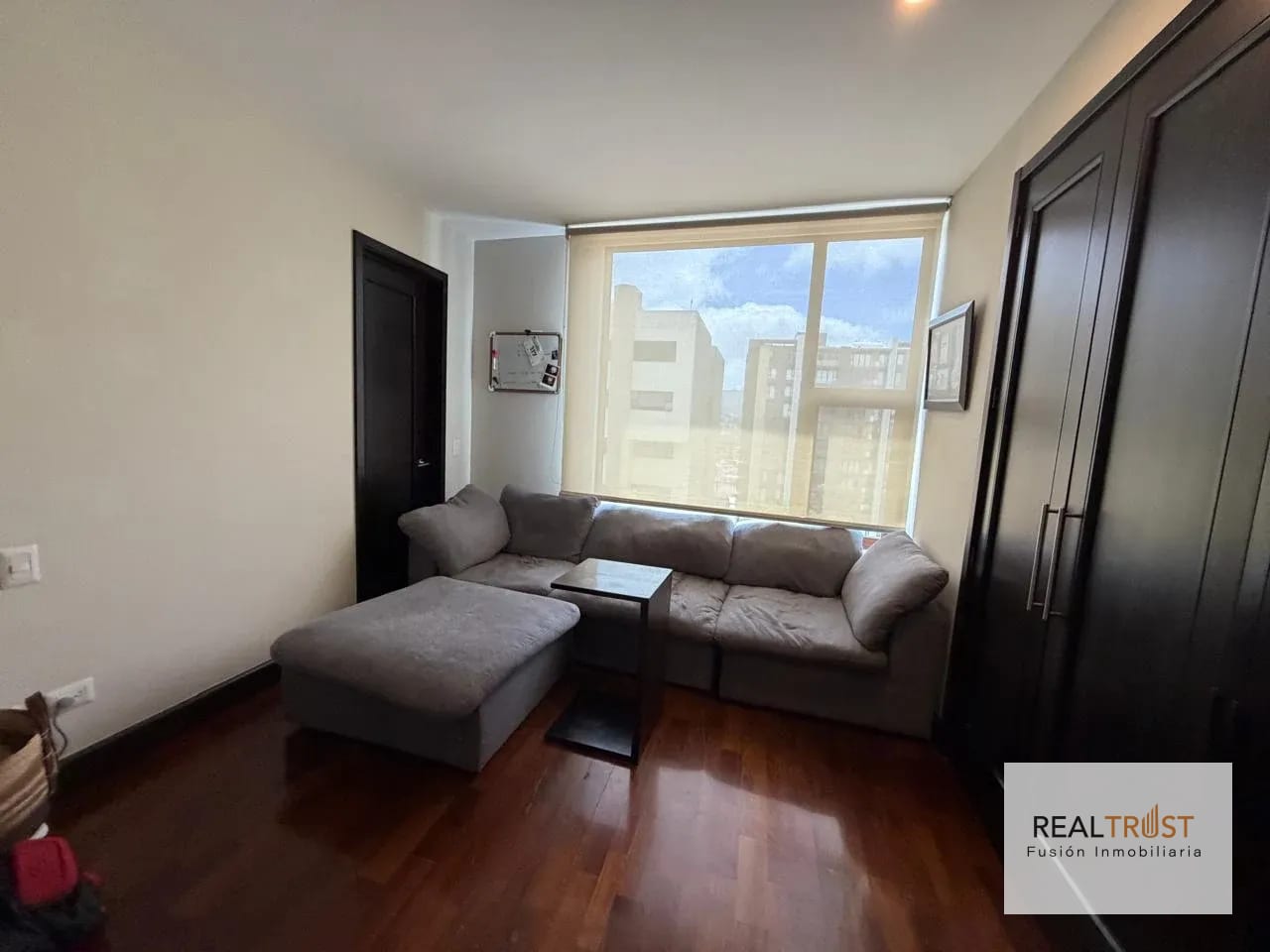 Apartamento en renta SANTA Inés zona 14 — Apartamento en Alquiler en Zona 14, Guatemala, Ciudad — foto 9 de 16
