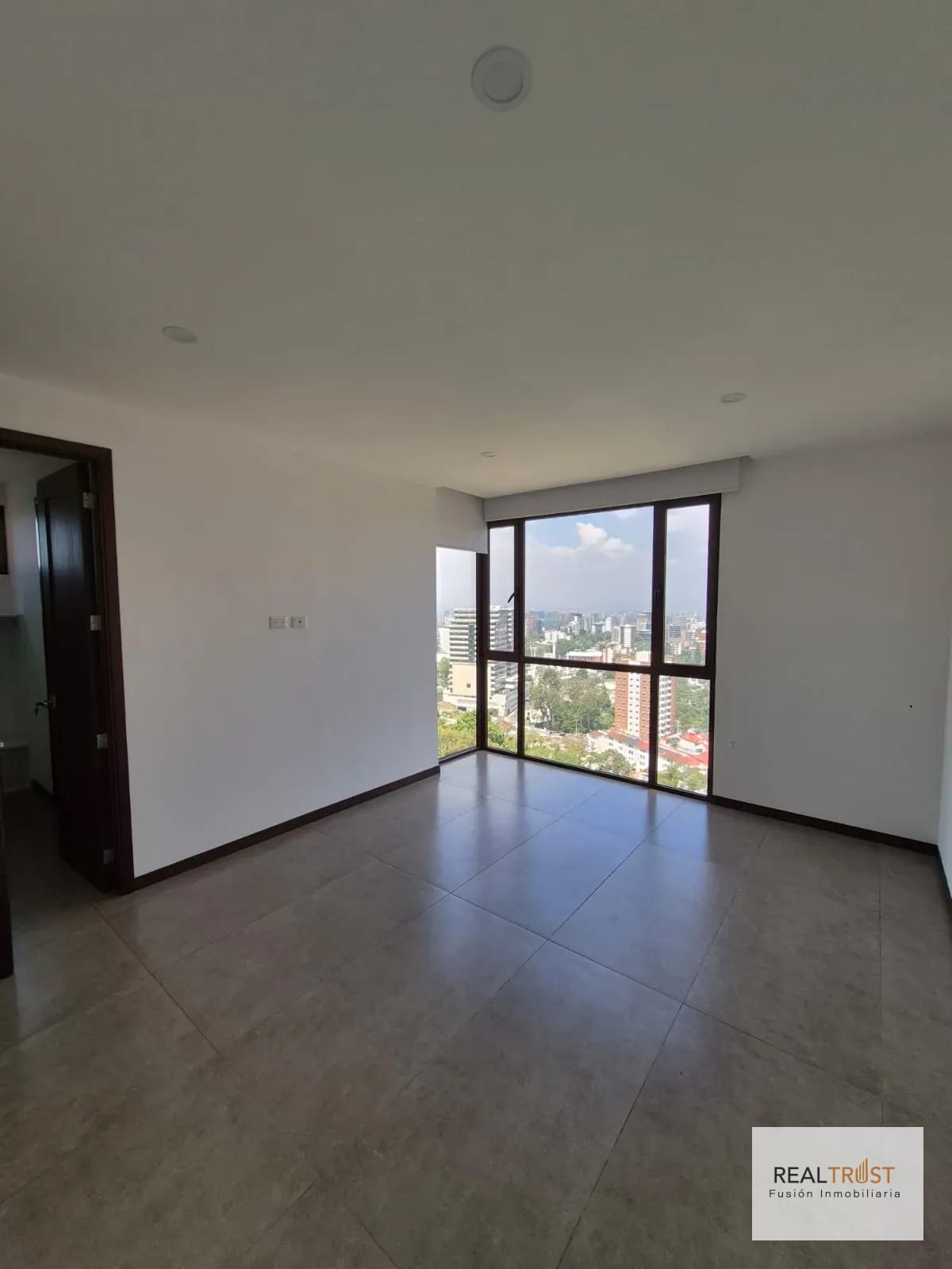 Moderno Apartamento en Venta Sector San Lázaro, Zona 15 — Apartamento en Venta en Zona 15, Guatemala, Ciudad — foto 9 de 11