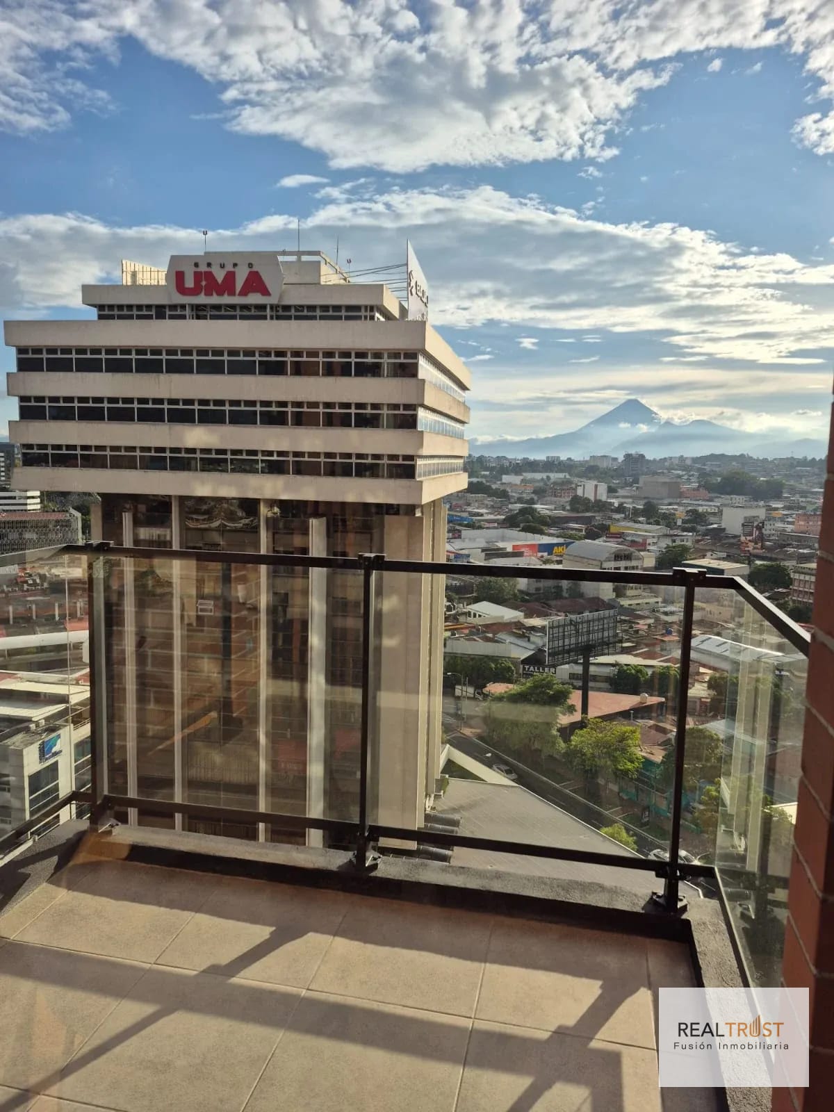 Rento Apartamento Amueblado Modra Zona 4 — Apartamento en Alquiler en Zona 4, Guatemala, Ciudad — foto 8 de 17