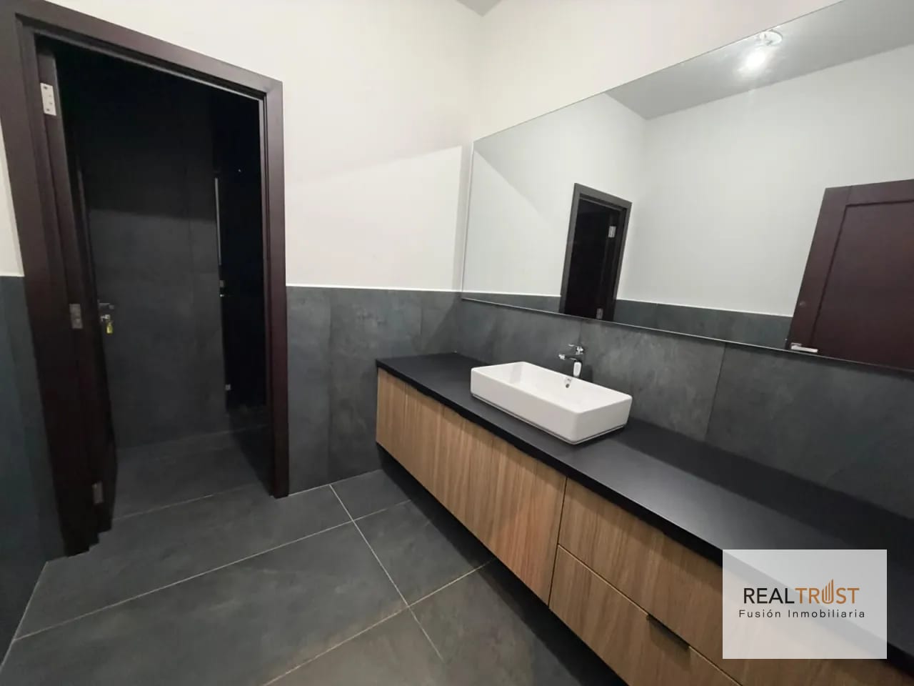 Apartamento en renta con jardín Nogales de Cayalá zona 16 — Apartamento en Alquiler en Zona 16, Guatemala, Ciudad — foto 9 de 17