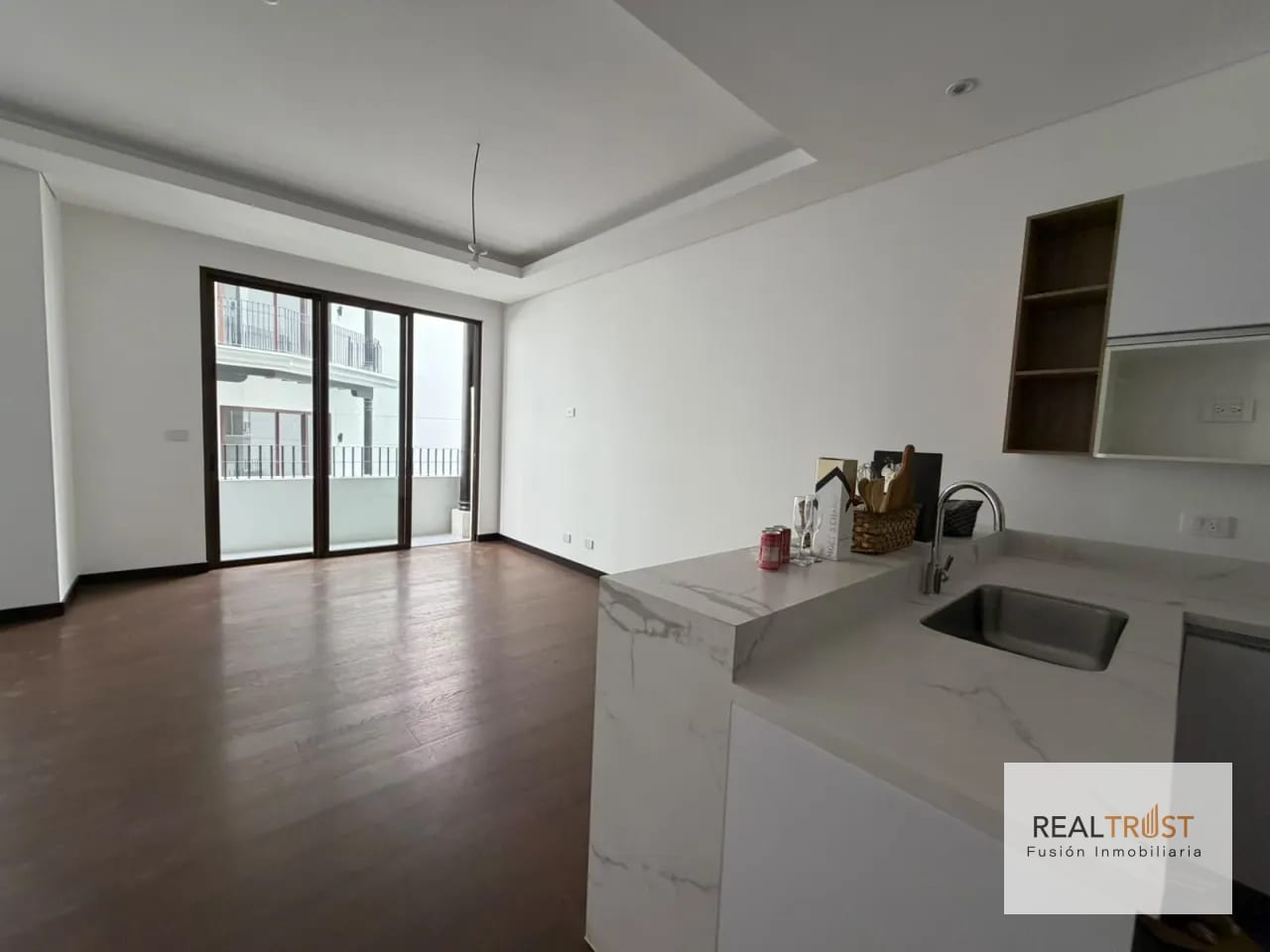 Apartamento en renta Nogales de Cayalá zona 16 — Apartamento en Alquiler en Zona 16, Guatemala, Ciudad — foto 14 de 16