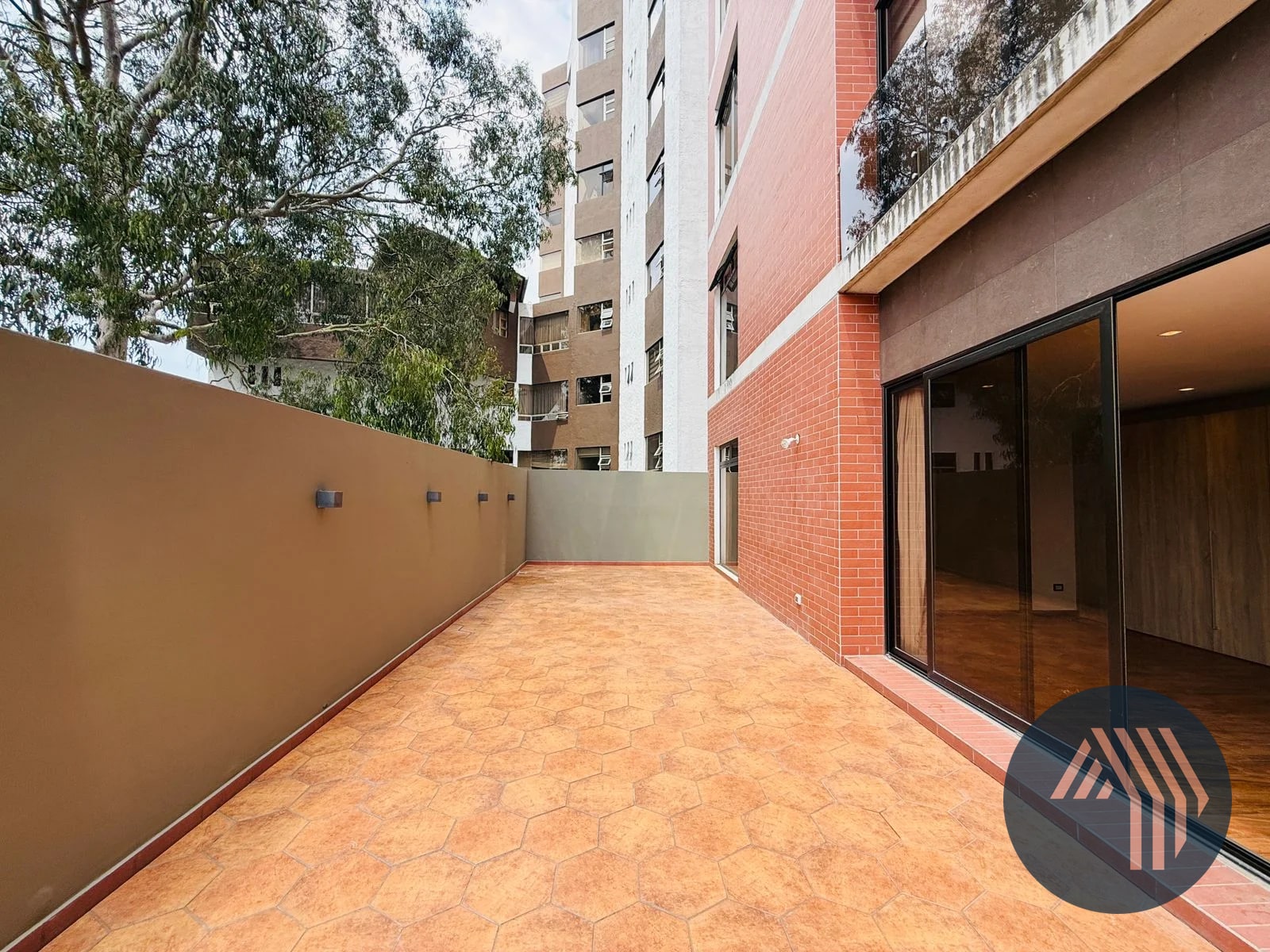 ALQUILER DE APARTAMENTO CON AMPLIA TERRAZA - DORAL, VH1 ZONA 15 - 9
