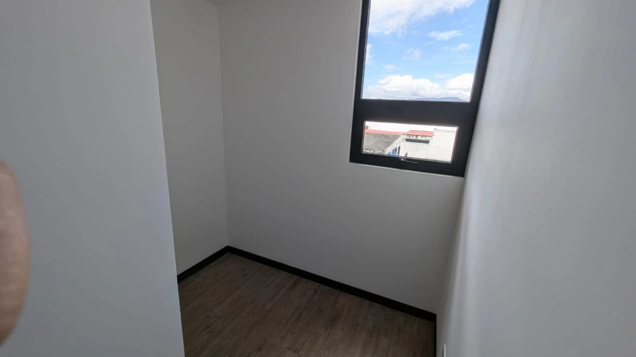 Alquiler de Apartamento Edificio Auré Zona 13 — Apartamento en Alquiler en Aure, Zona 13, Guatemala, Ciudad — foto 11 de 17