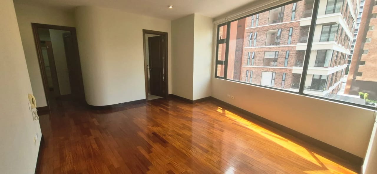 Alquiler de Apartamento Súper amplio en Zona 14 San Angel — Apartamento en Alquiler en San Ángel, Zona 14, Guatemala, Ciudad — foto 14 de 16