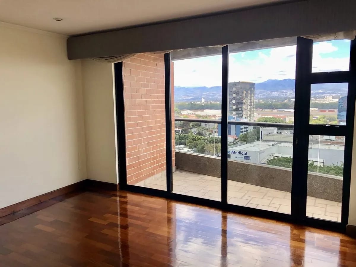 Amplio Apartamento en Alquiler San Angel — Apartamento en Alquiler en San Ángel, Zona 14, Guatemala, Ciudad — foto 4 de 13