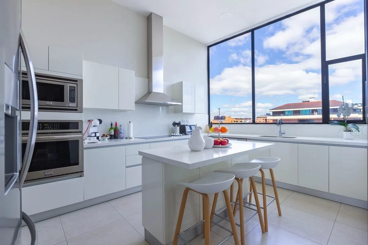 Vive en las alturas LPH Espectacular Zona 14 — Apartamento en Venta en Zona 14, Guatemala, Ciudad — foto 10 de 16