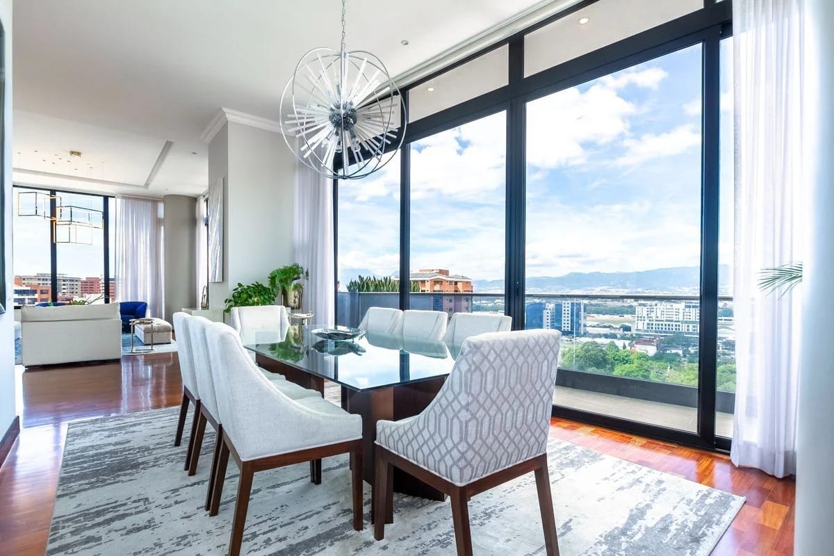Vive en las alturas LPH Espectacular Zona 14 — Apartamento en Venta en Zona 14, Guatemala, Ciudad — foto 6 de 16