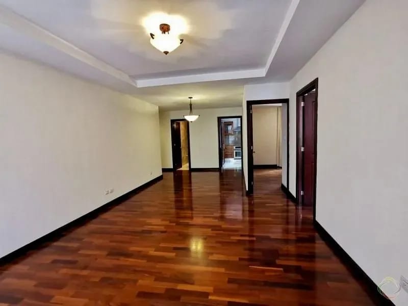 Apartamento Espectacular en Edificio Zona 14 — Apartamento en Venta en Zona 14, Guatemala, Ciudad — foto 3 de 10