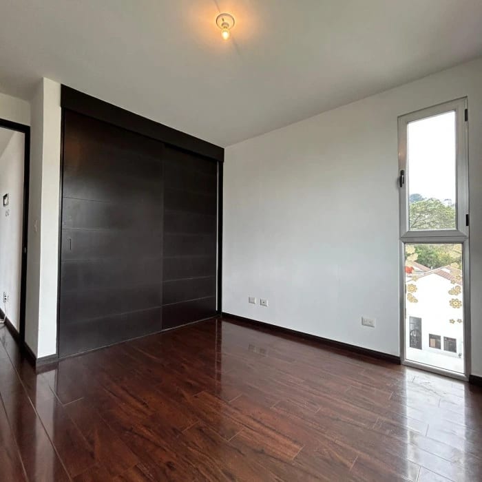 Venta de apartamento en zona 16 — Apartamento en Venta en Zona 16, Guatemala, Ciudad — foto 4 de 11