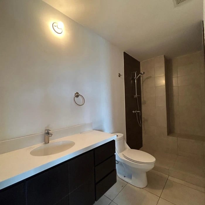 Venta de apartamento en zona 16 — Apartamento en Venta en Zona 16, Guatemala, Ciudad — foto 7 de 11