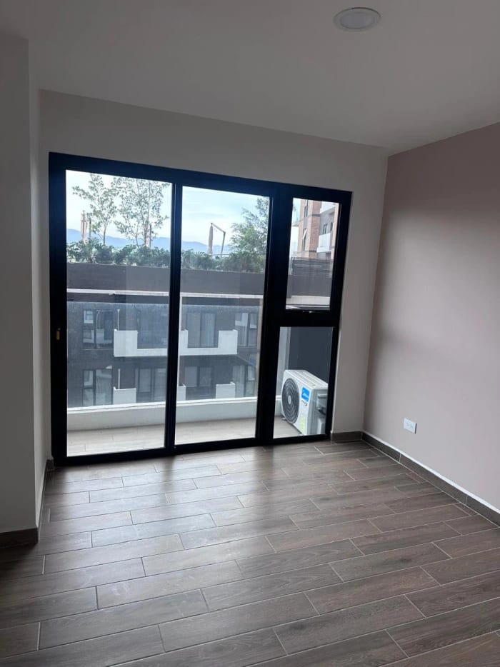 Apartamento en venta en Parque 14 — Apartamento en Venta en Zona 14, Guatemala, Ciudad — foto 5 de 9