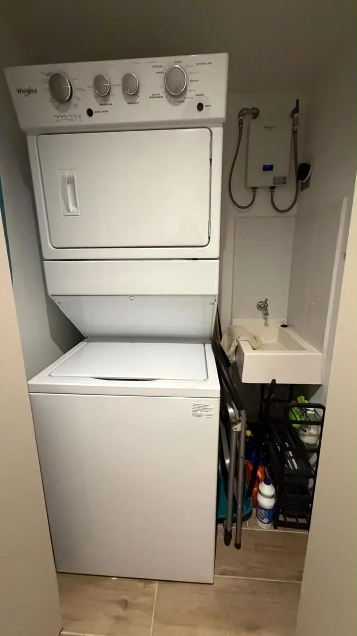 Apartamento amueblado en renta zona 4 — Apartamento en Alquiler en Zona 4, Guatemala, Ciudad — foto 8 de 8