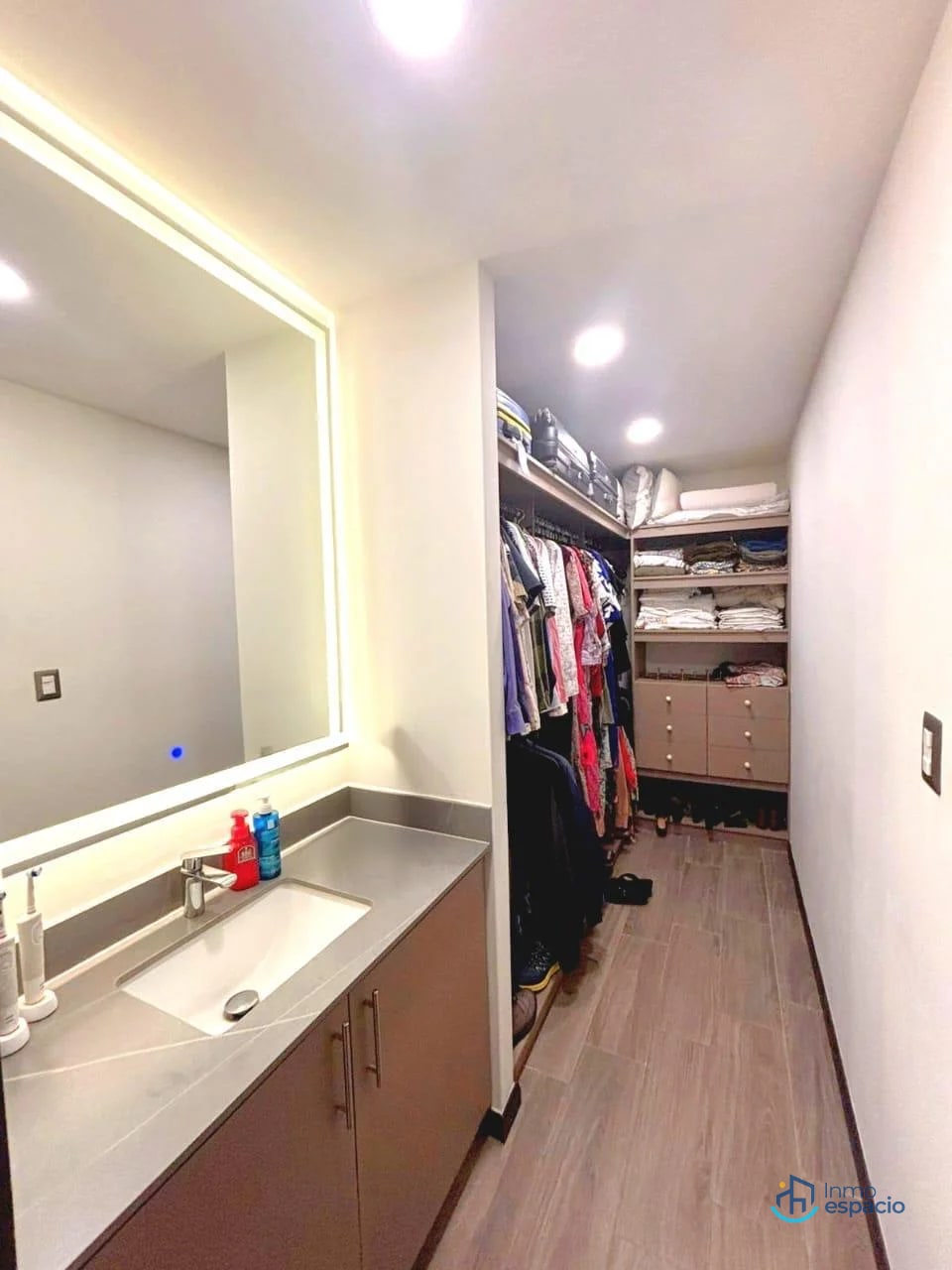 Apartamento en venta en Edificio Niko10, Zona 10 - 16