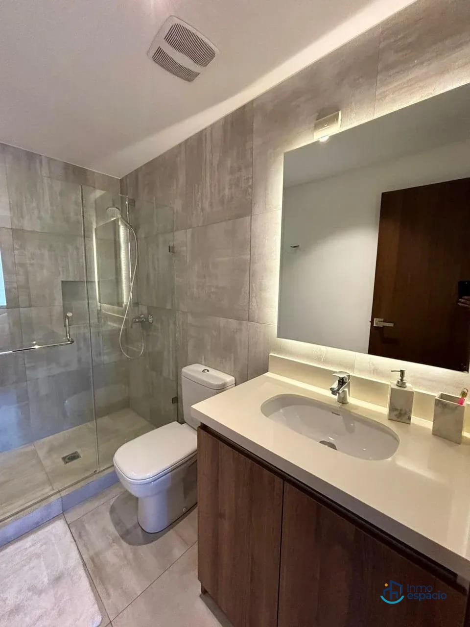 Apartamento en venta en Casa Clara, Zona 10 — Apartamento en Venta en Casa Clara, Zona 10, Guatemala, Ciudad — foto 5 de 17