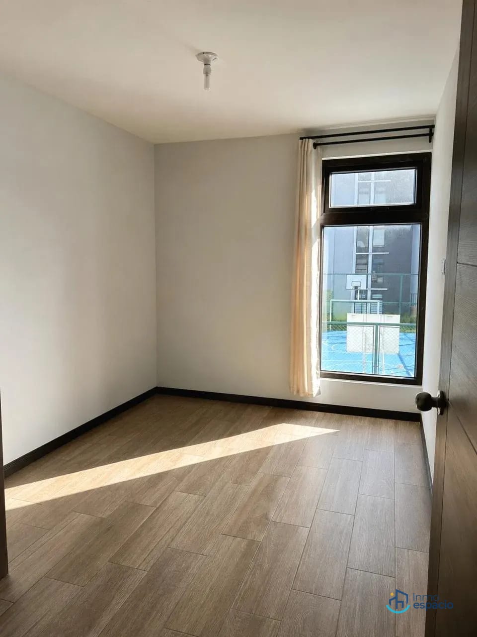 🏢 APARTAMENTO EN ALQUILER – EDIFICIO NAGANO, ZONA 16 — Apartamento en Alquiler en Zona 16, Guatemala, Ciudad — foto 8 de 17