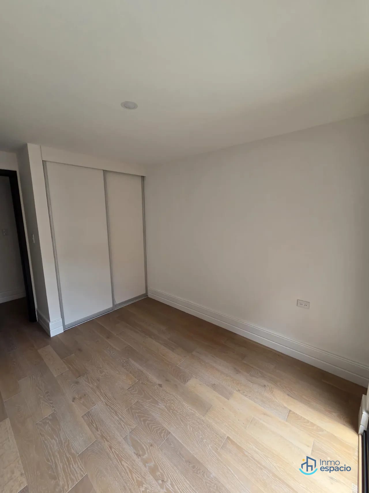 Apartamento en venta - Zona 5 — Apartamento en Venta en Céntrico, Zona 5, Guatemala, Ciudad — foto 8 de 10