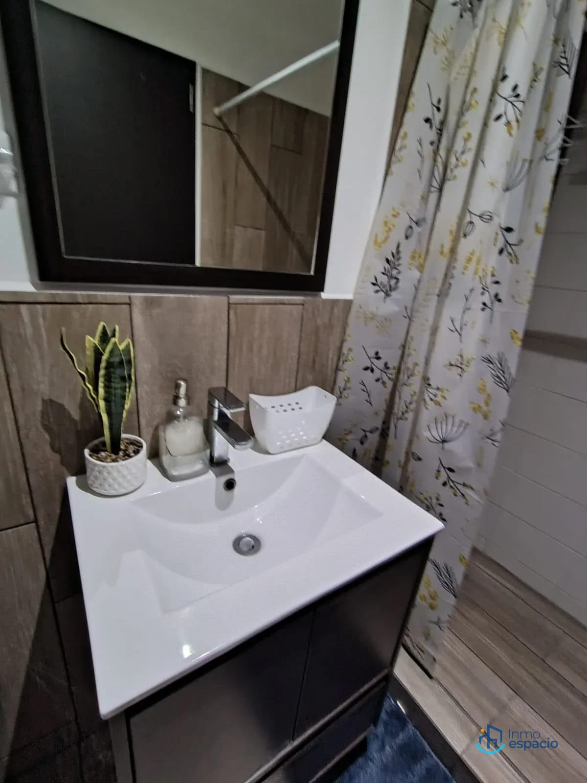 Apartamento amueblado en renta en Zona 12 — Apartamento en Alquiler en Petápolis, Zona 12, Guatemala, Ciudad — foto 9 de 12