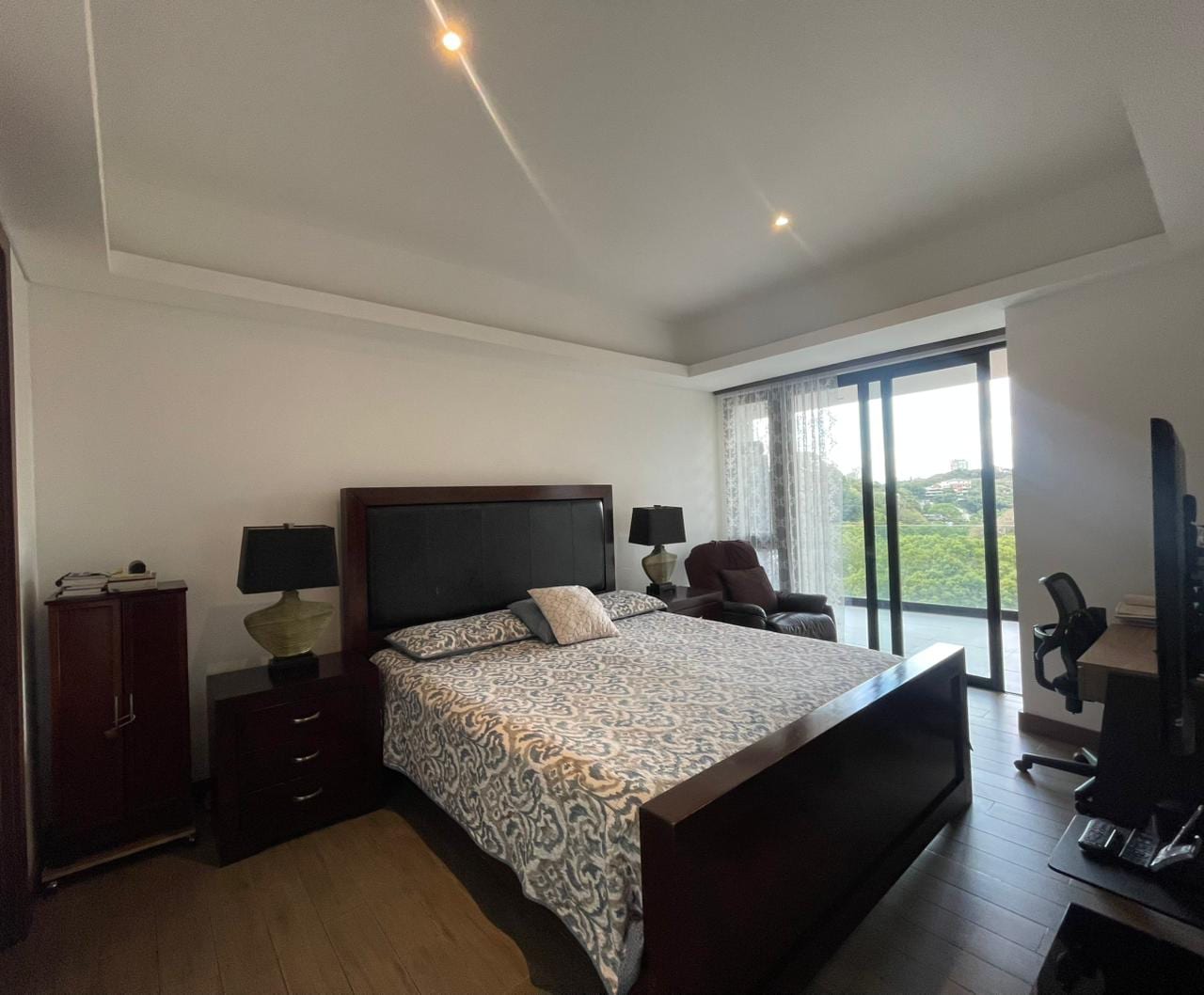 🔥 Apartamento en Venta Zona 10 | 3 Habitaciones | 2 Terrazas — Apartamento en Venta en Zona 10, Guatemala, Ciudad — foto 8 de 14