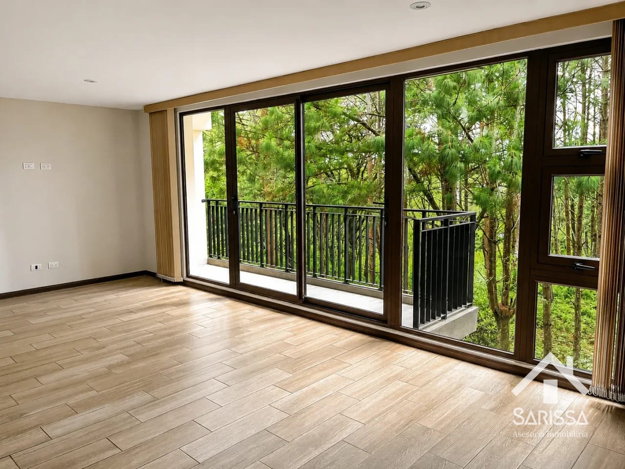 Apartamento en Renta Zona 16 — Apartamento en Alquiler en San Isidro 20/21, Zona 16, Guatemala, Ciudad — foto 1 de 10