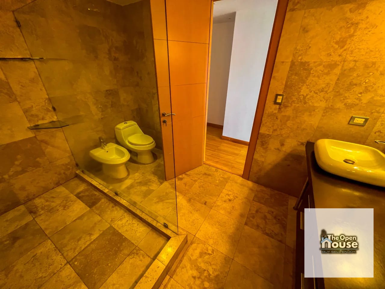 Apartamento Atrium Zona 10 Guatemala — Apartamento en Venta en Zona 10, Guatemala, Ciudad — foto 13 de 15