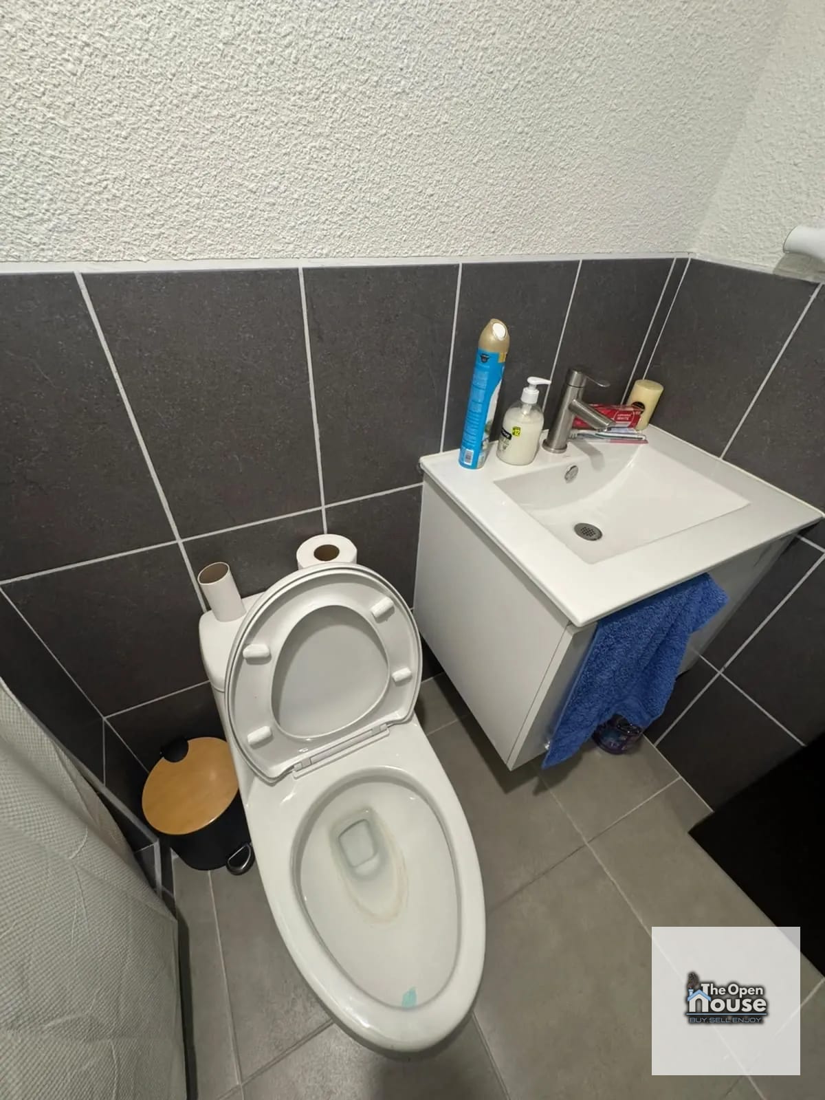 Apartamento Amueblado en Renta – Esenta, Zona 12 — Apartamento en Alquiler en Esenta, Zona 12, Guatemala, Ciudad — foto 15 de 16