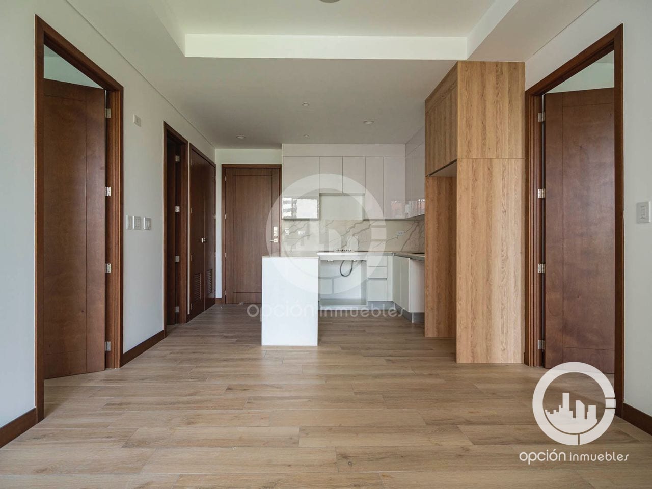 Apartamento de 2 habitaciones en excelente ubicación en Ferré Diez — Apartamento en Venta en Ferré Diez, Zona 10, Guatemala, Ciudad — foto 1 de 16