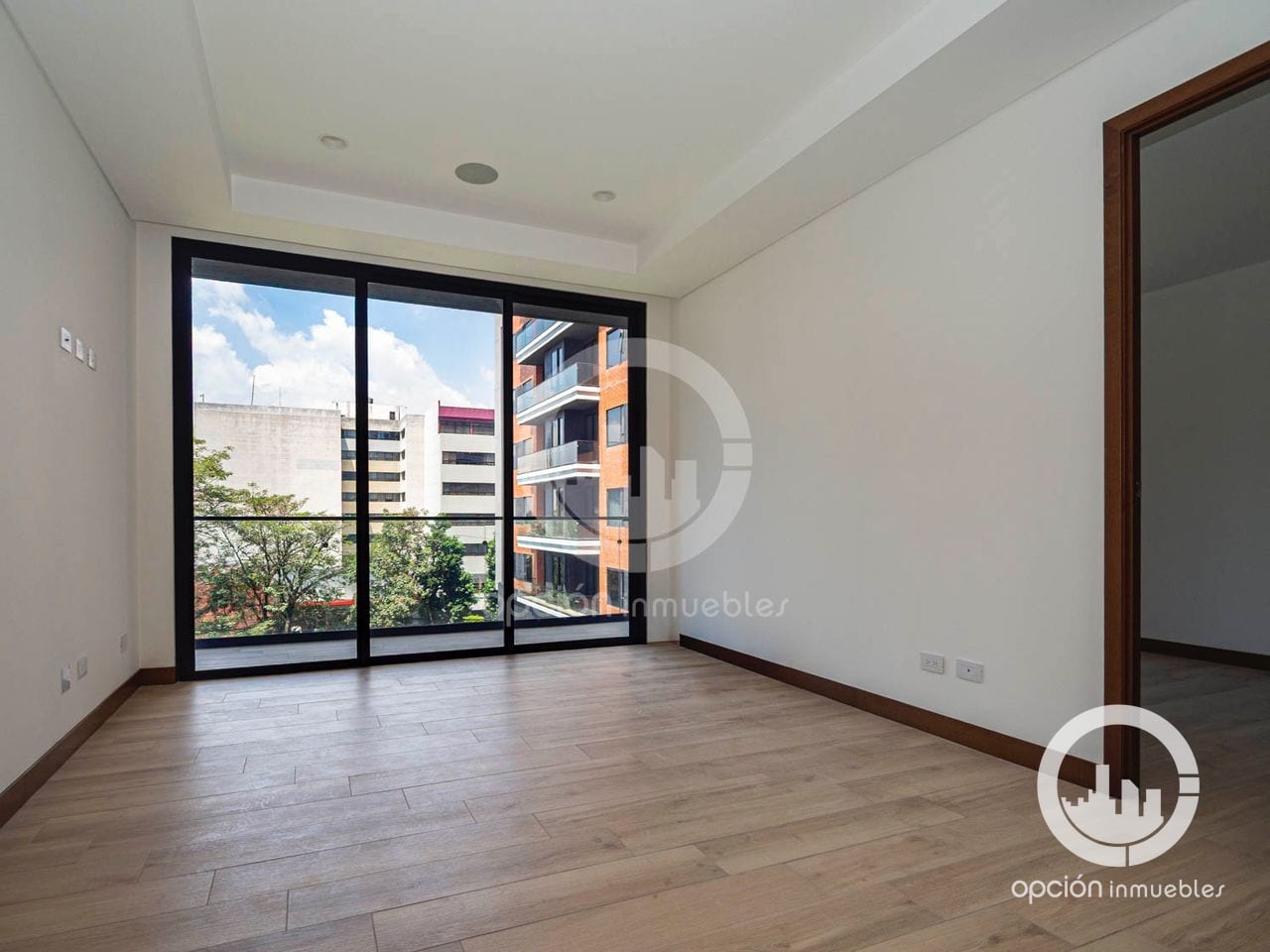 Apartamento de 2 habitaciones en excelente ubicación en Ferré Diez — Apartamento en Venta en Ferré Diez, Zona 10, Guatemala, Ciudad — foto 4 de 16