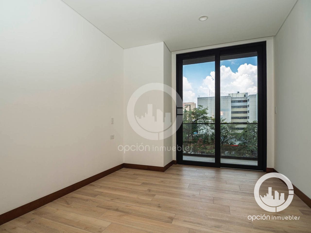 Apartamento de 2 habitaciones en excelente ubicación en Ferré Diez — Apartamento en Venta en Ferré Diez, Zona 10, Guatemala, Ciudad — foto 7 de 16