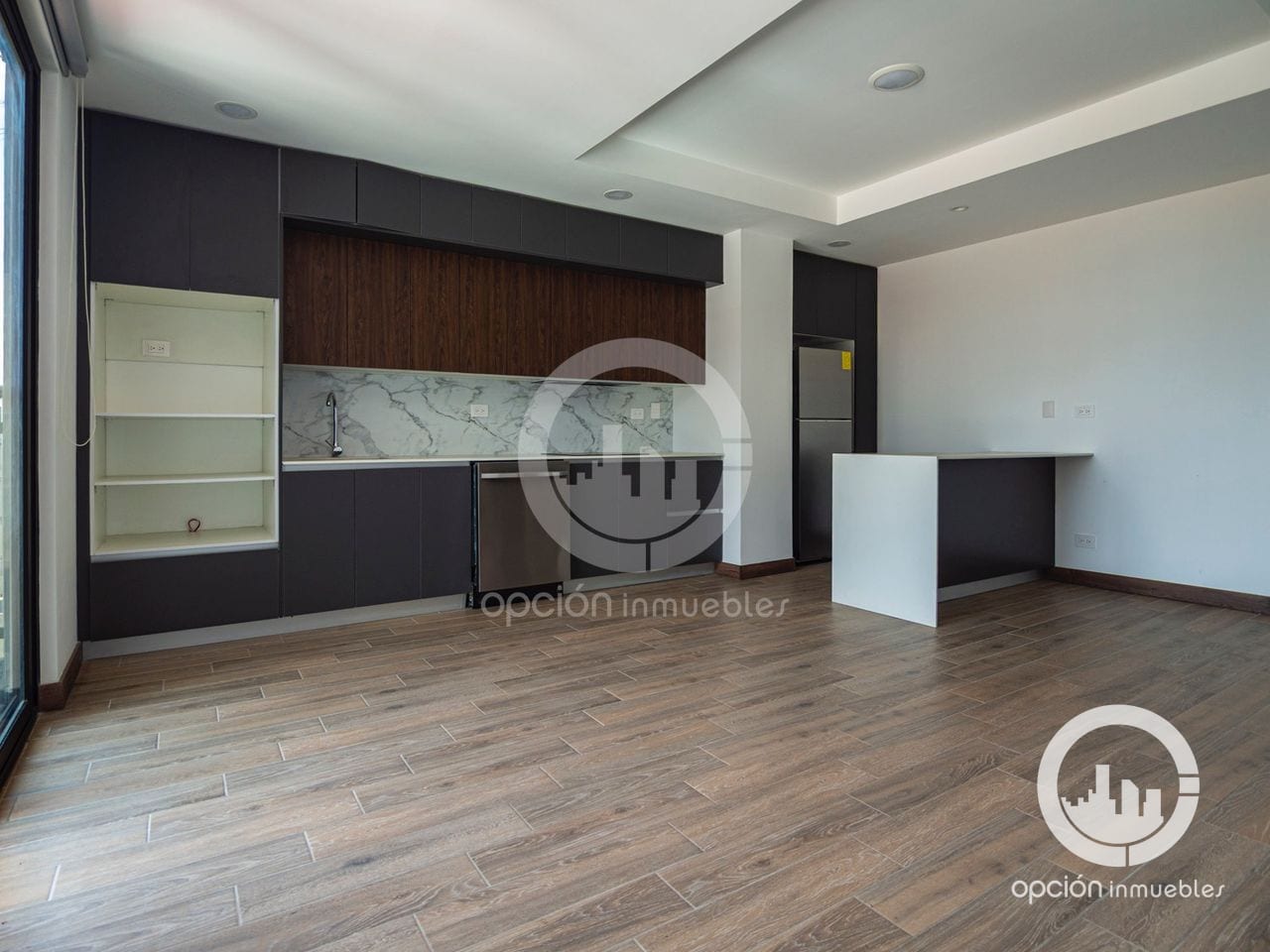 Apartamento de 2 habitaciones en edificio 21B+, zona 15 — Apartamento en Alquiler en 21B+, Zona 15, Guatemala, Ciudad — foto 2 de 14