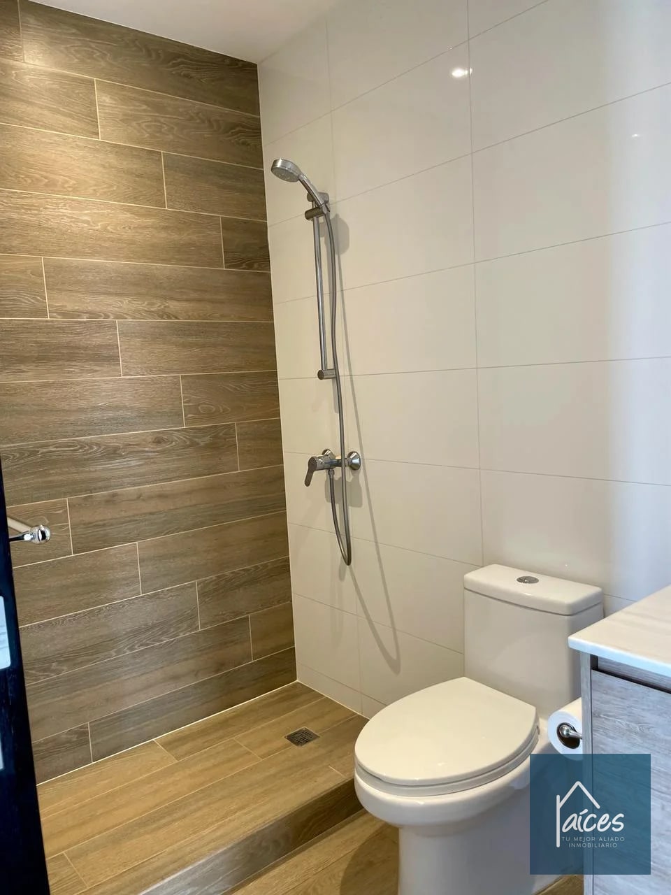 Apartamento en Venta en Edificio Borghetto VH1 en nivel medio bajo *20 - 2