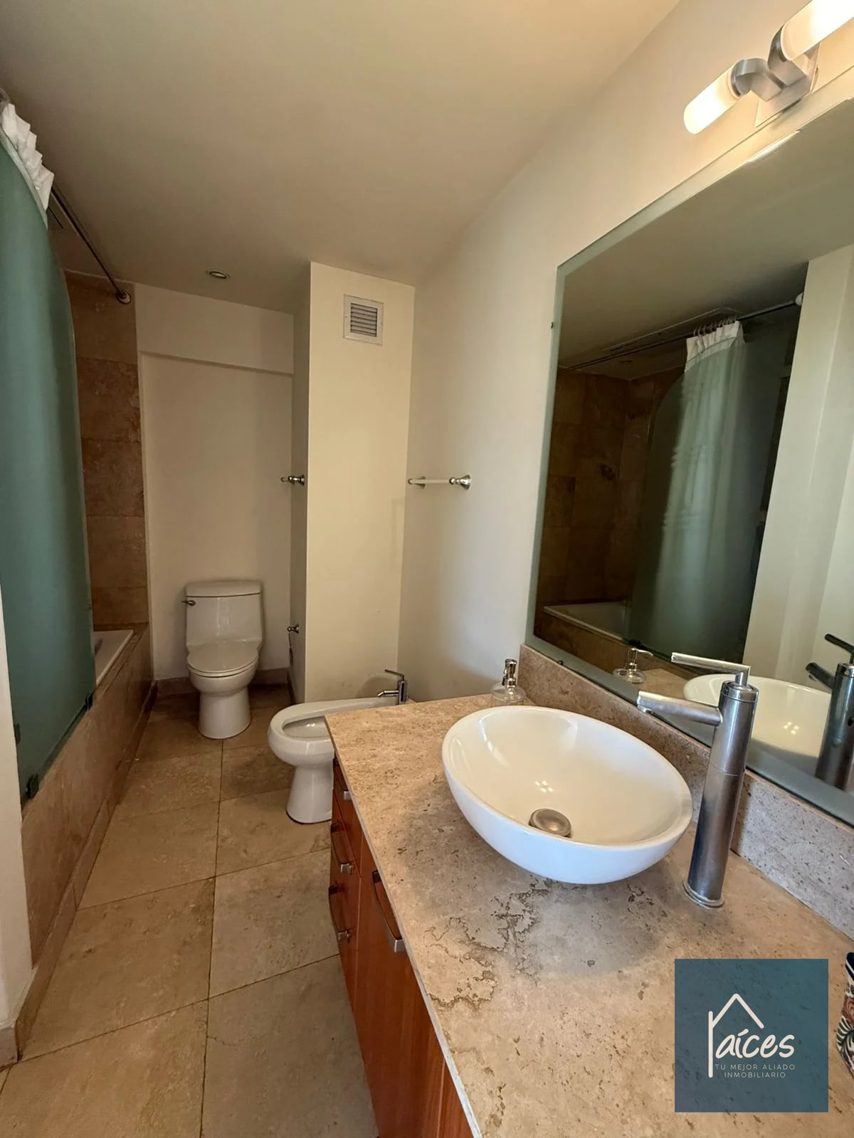 Apartamento en renta ATRIUM Zona 10 (D) - 13