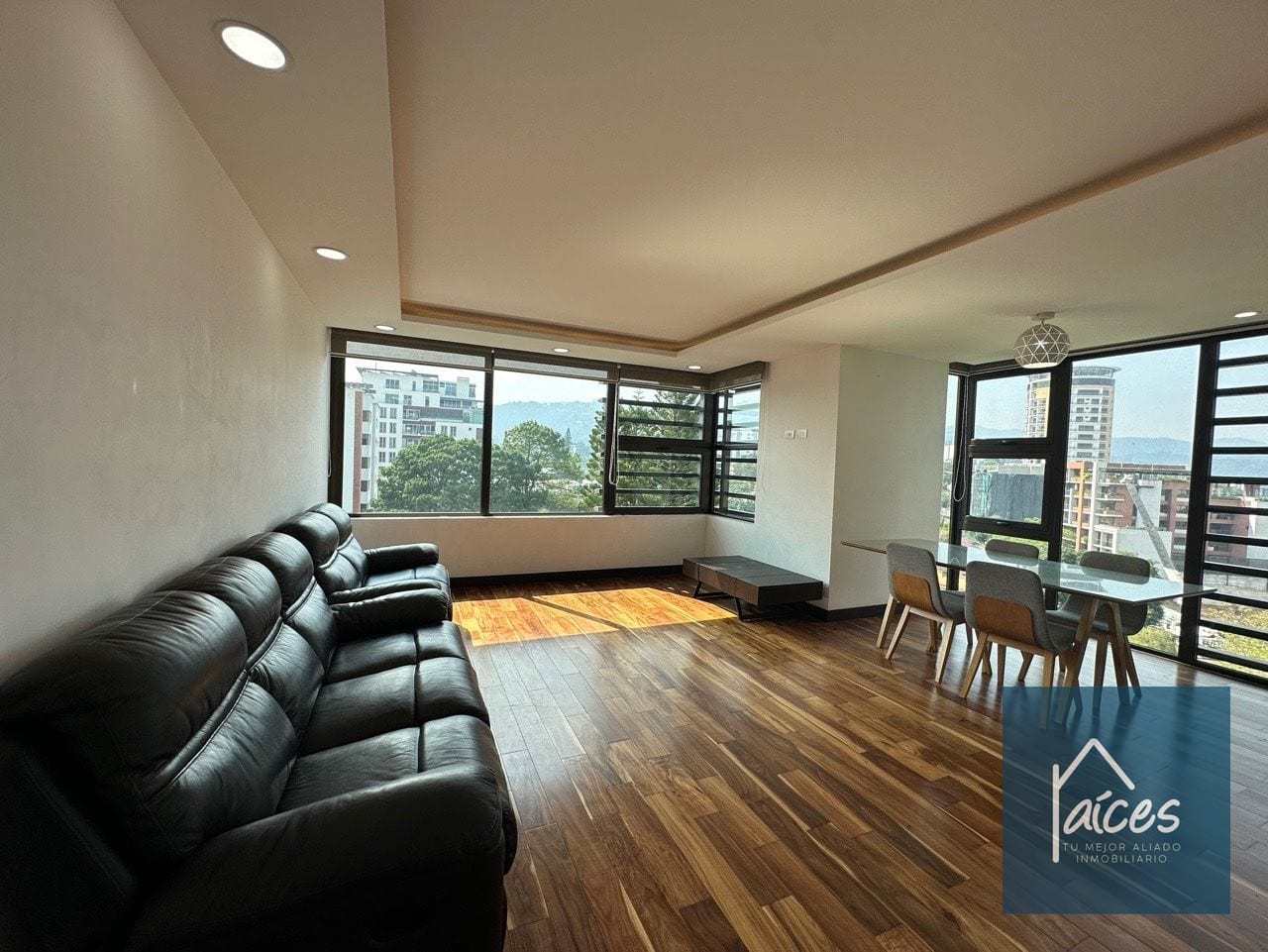 Apartamento en renta LIV Zona 15 (*20) — Apartamento en Alquiler en LIV, Zona 15, Guatemala, Ciudad — foto 2 de 17