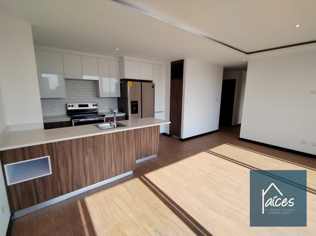 Apartamento en venta TORRE PRAGA Zona 15 (D) — Apartamento en Venta en Zona 15, Guatemala, Ciudad — foto 1 de 9