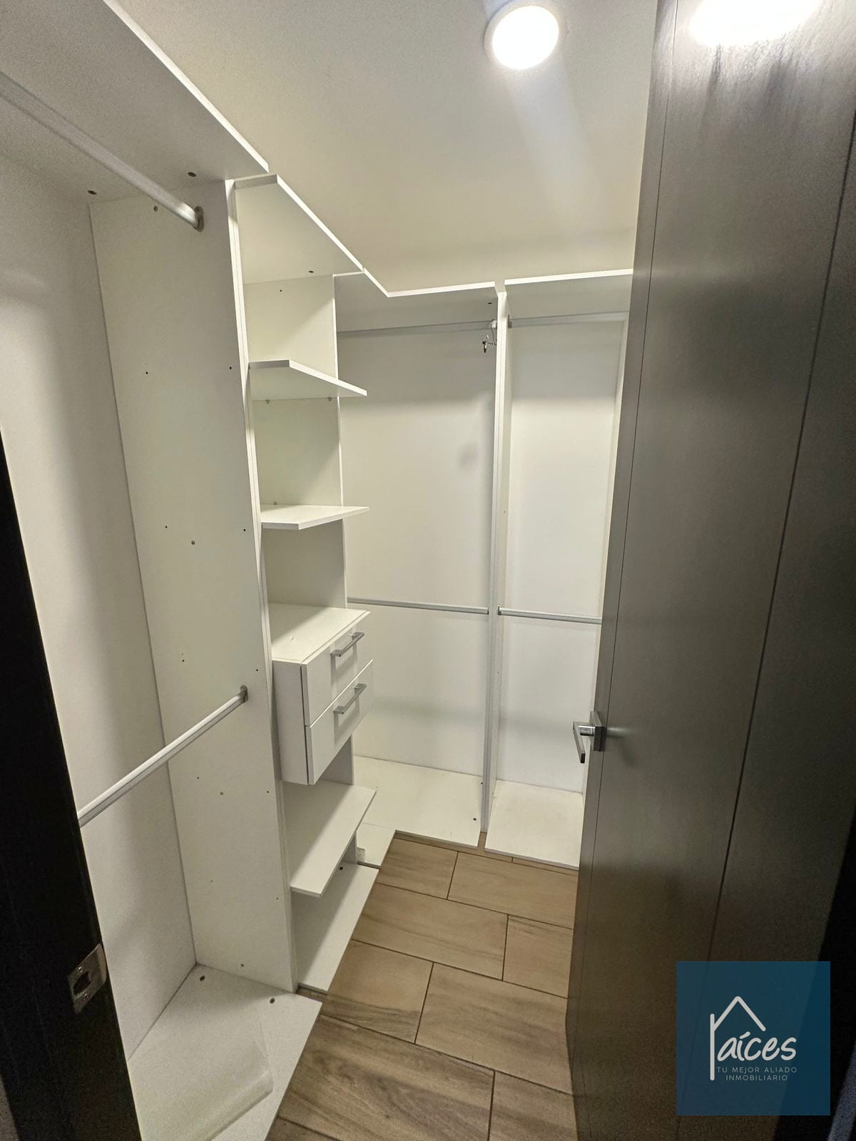 Apartamento en Venta CASSIA VHI Zona 15 (*20) — Apartamento en Venta en Cassia, Zona 15, Guatemala, Ciudad — foto 8 de 11
