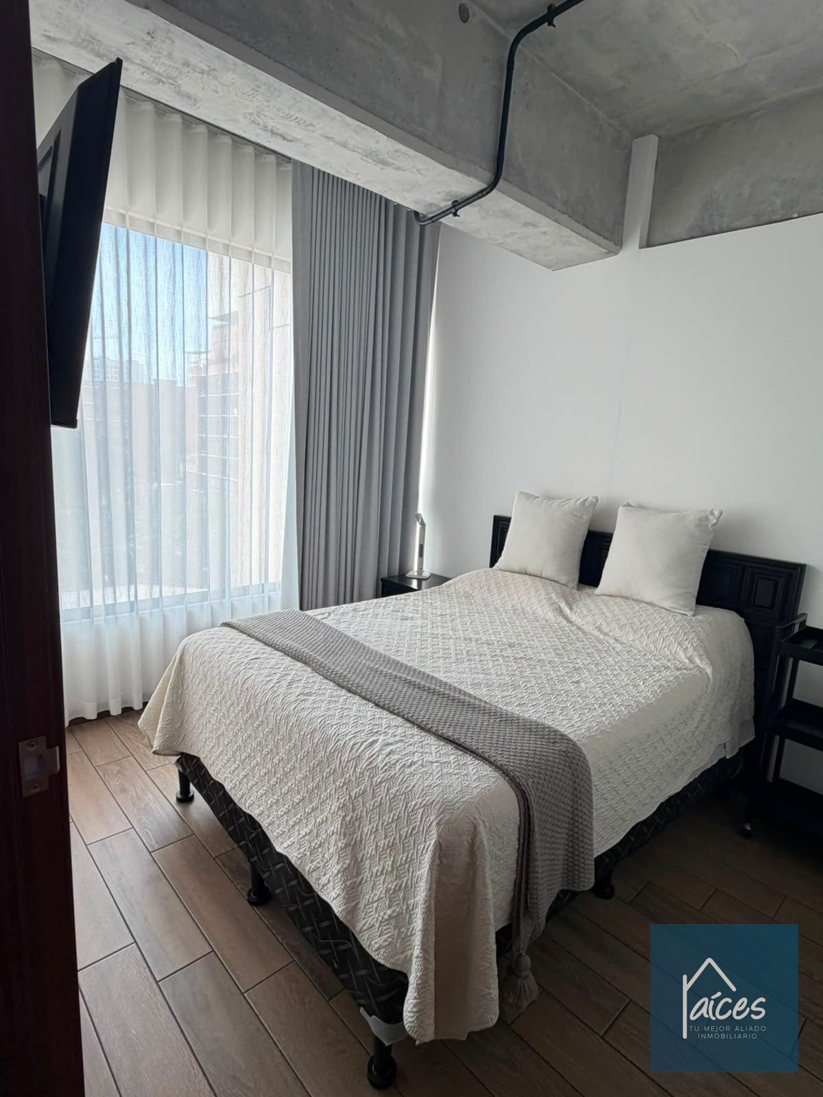Apartamento en renta Amueblado - INARA Cuatro Norte z.4 (D) — Apartamento en Alquiler en Zona 4, Guatemala, Ciudad — foto 1 de 7