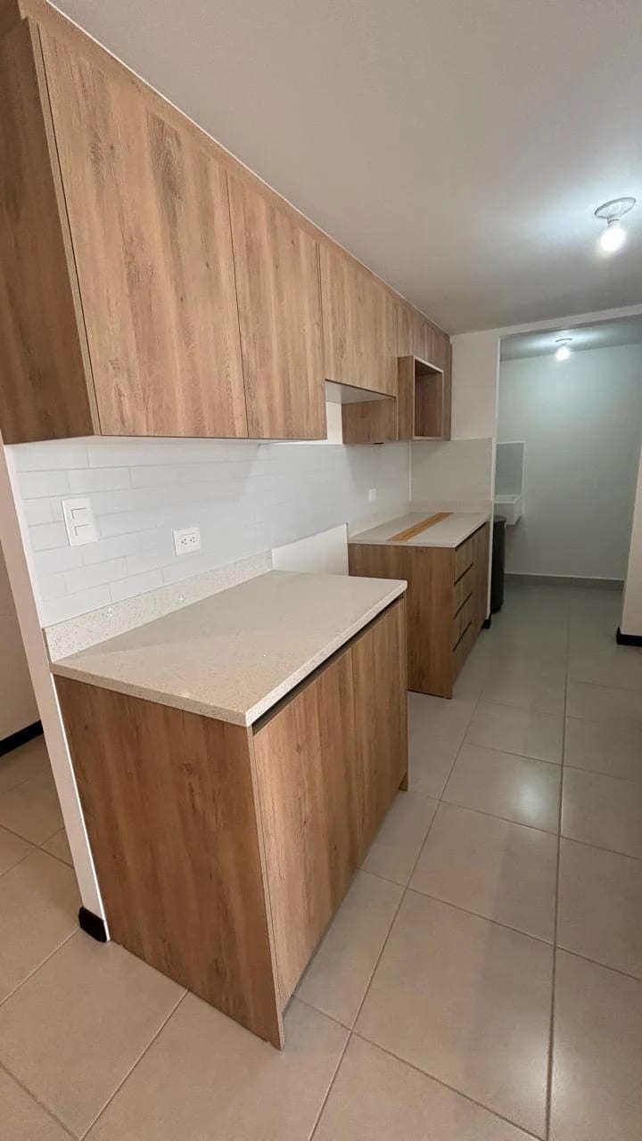 RENTA APARTAMENTO EN SERENA – Condado El Naranjo — Apartamento en Alquiler en Condado Naranjo, Zona 4 Mixco, Guatemala, Ciudad — foto 8 de 11