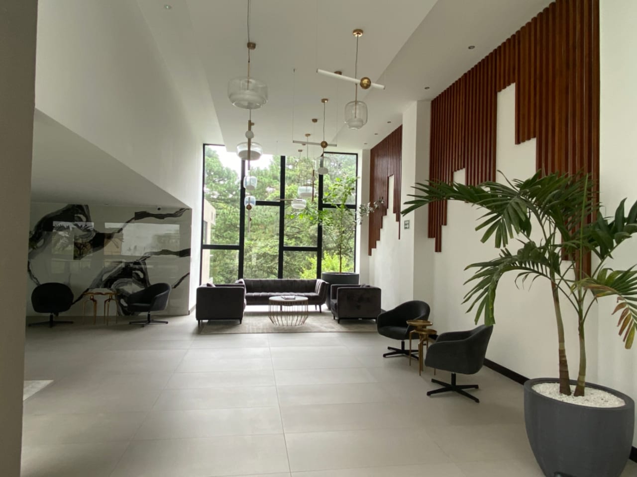 Lindo Apartamento en zona 16 — Apartamento en Venta en Kanajuyú, Zona 16, Guatemala, Ciudad — foto 10 de 17