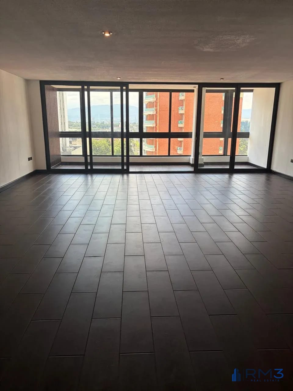 Apartamento en VENTA en Edificio Canamco, Zona 10 — Apartamento en Venta en Canamco, Zona 10, Guatemala, Ciudad — foto 2 de 10