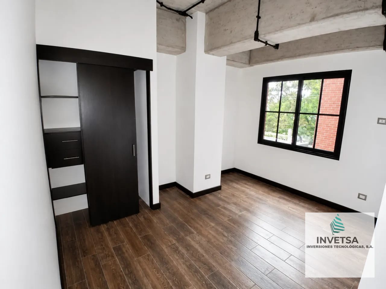 APARTAMENTO EN RENTA - La Villa, Edificio Zoe Zona 14 — Apartamento en Alquiler en Zoe Apartments, Zona 14, Guatemala, Ciudad — foto 5 de 15