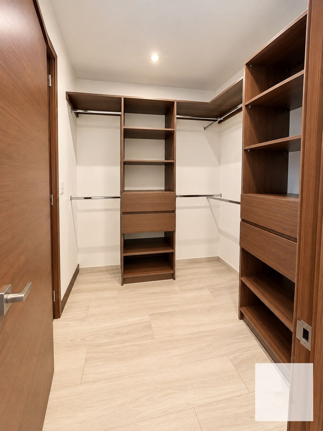 Invierte en Z.14 | Apartamento Rentado en Edificio Novus 3 hab. — Apartamento en Venta en Novus, Zona 14, Guatemala, Ciudad — foto 4 de 6
