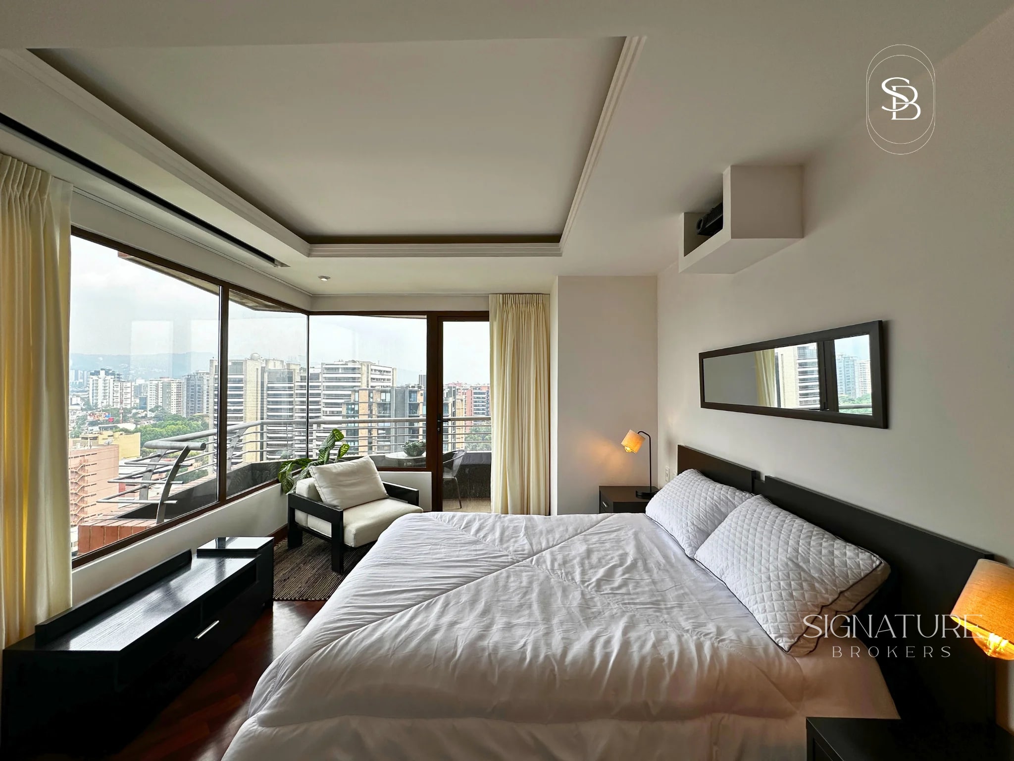 Apartamento amuebaldo en Renta - Santa Maria Z.10 - 5