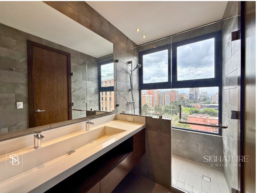 Apartamento en Renta - Santa Sofia 7A, Zona 10 - 5