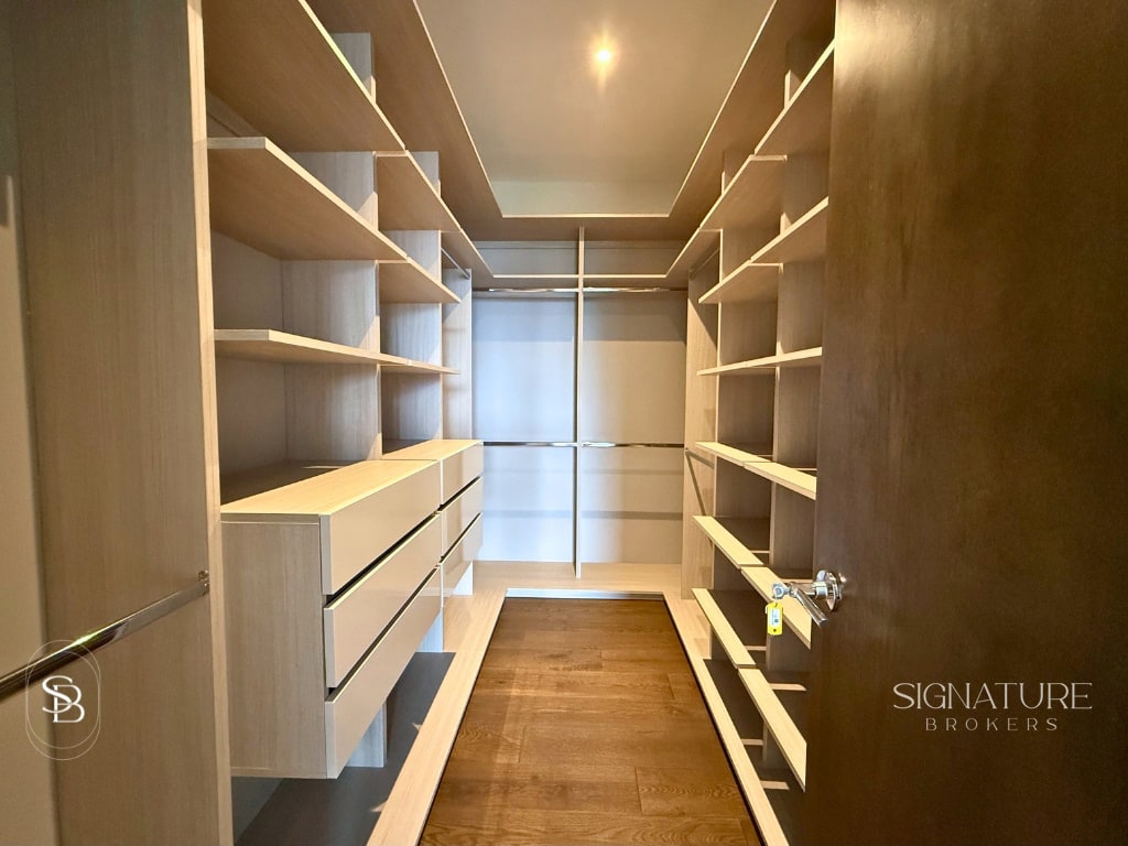 Apartamento en Venta - Santa Sofia 7A, Zona 10 - 6