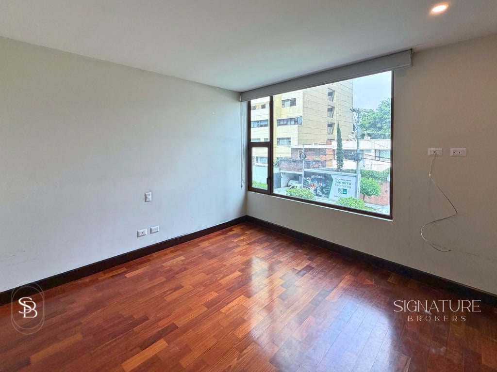 Apartamento en Renta - Santa Ines Zona 14 - 5